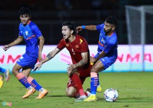 tien-linh-dua-ra-ly-do-gi-khien-cho-thay-park-thay-doi-quyet-dinh-loai-van-hau-ra-k