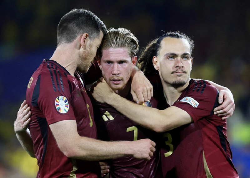 romano-toi-da-danh-gia-qua-cao-doi-tuyen