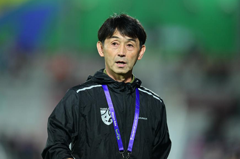 hlv-masatada-ishii-dt-viet-nam-da-manh-len-duoi-thoi-hlv-kim-sang-sik-tran-dau-voi-ho-se-rat-co-ich