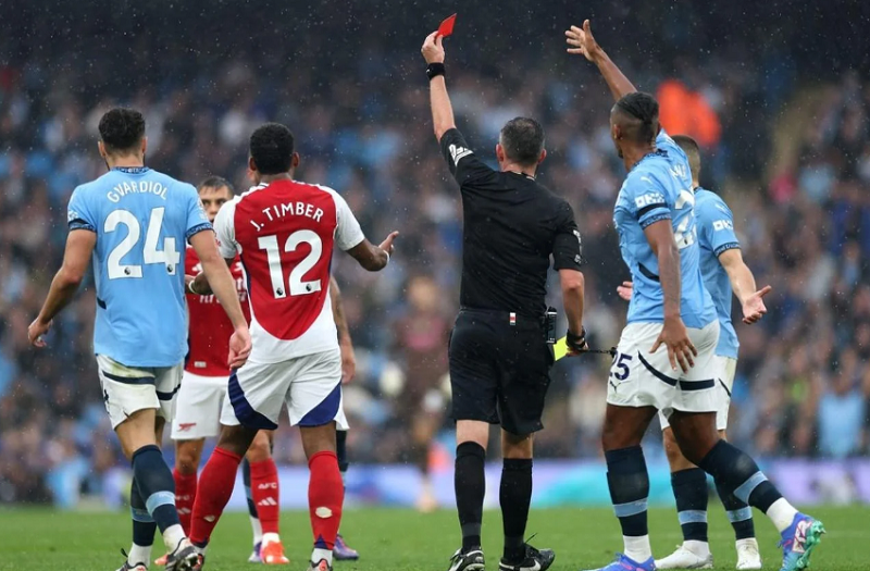 saka-anh-ay-con-khong-biet-minh-bi-the-do