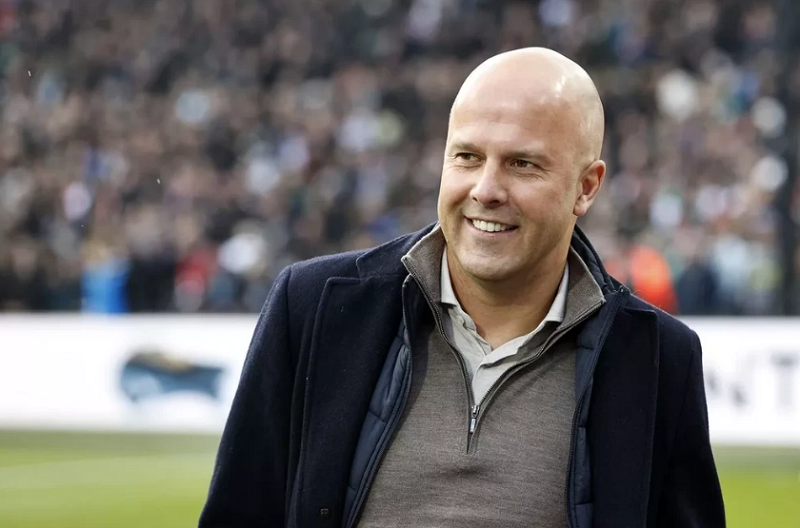 dung-top-1-premier-league-hlv-liverpool-van-to-ra-khiem-ton