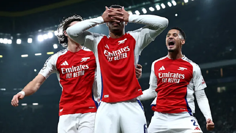 gabriel-magalhaes-va-man-an-mung-che-nhao-gyokeres-cau-chuyen-dang-sau-hanh-dong-tra