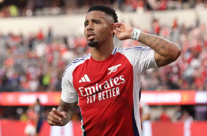 paul-merson-gabriel-jesus-choi-qua-tot-hlv-mikel-arteta-can-trao-co-hoi-nhieu-hon-cho-anh-ay