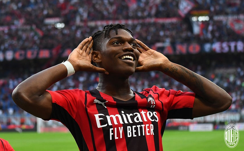 arsenal-len-ke-hoach-ky-hop-dong-ngoi-sao-bo-dao-nha-thuong-vu-bom-tan-2025