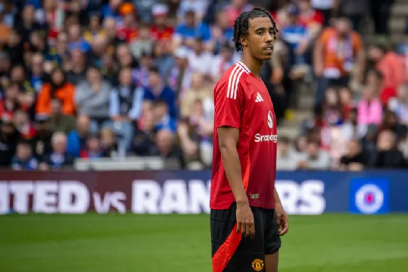 man-utd-tim-ra-nhan-to-dac-biet-tu-tin-som-tro-lai