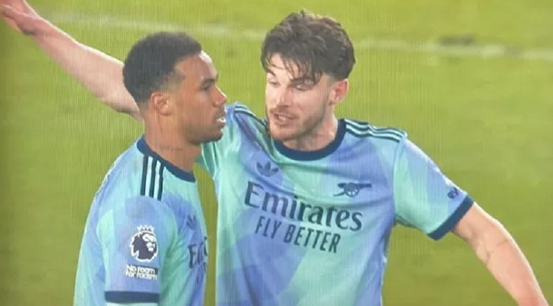 rice-tranh-cai-nay-lua-voi-gabriel-sau-tran-hoa-truoc-nottingham