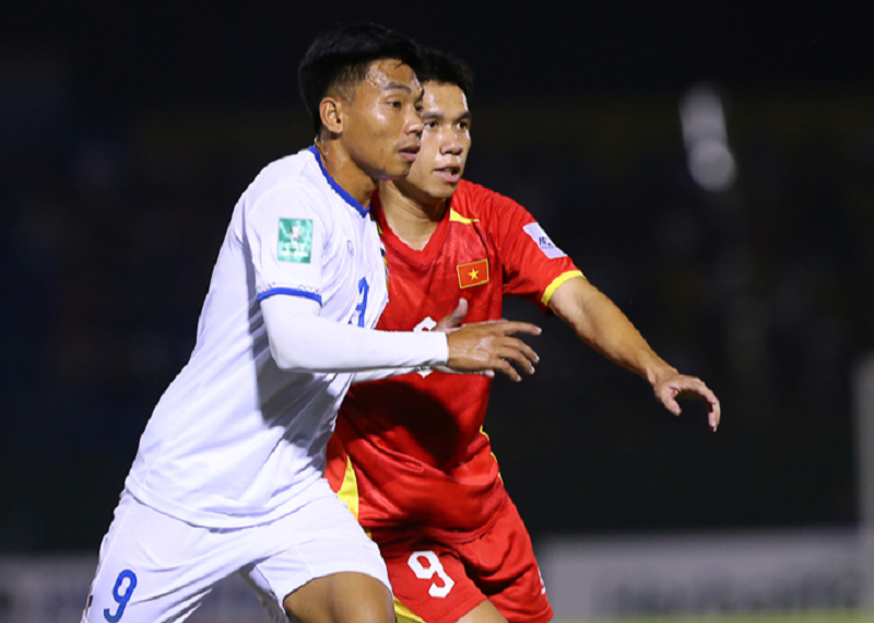 vo-hoang-minh-khoa-tai-nang-sang-gia-cua-bong-da-viet