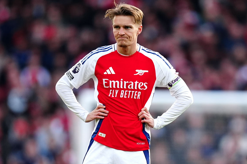 arsenal-nghien-nat-ipswich-martin-odegaard-tro-lai-voi-dien-mao-nhac-truong-toan-nang