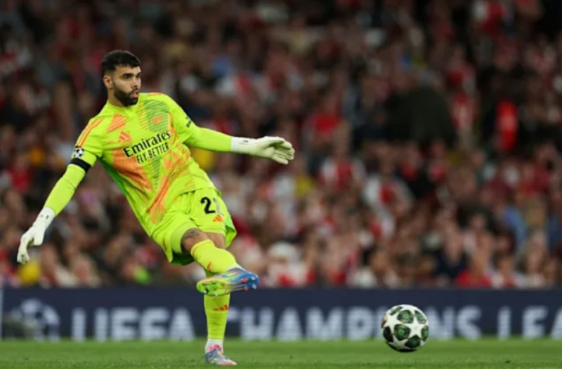 raya-cach-biet-1-ban-van-chua-noi-duoc-gi-arsenal-van-con-90-phut