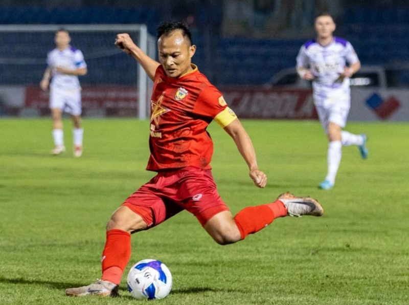 tuong-chung-giai-nghe-vi-chan-thuong-trong-hoang-bat-ngo-hoi-sinh-va-thong-tri-bang-thong-ke-tai-v-league