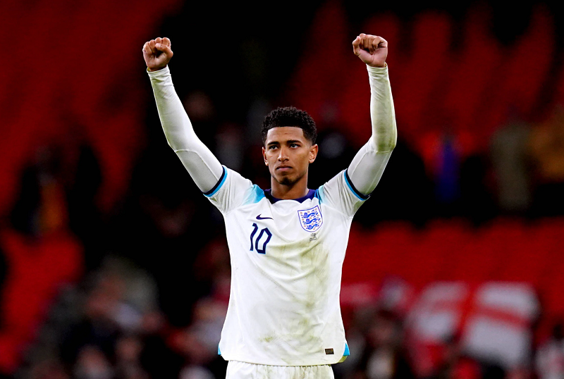 nguoi-cu-khuyen-mu-nen-chieu-mo-bellingham