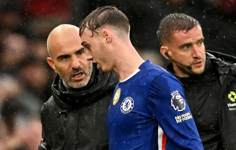 thua-man-utd-chelsea-tao-nen-ky-luc-dang-quen