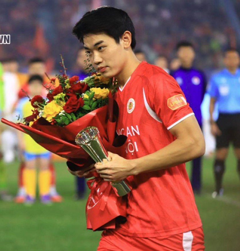 Đình Bắc sẽ đón Tết Nguyên Đán tại Singapore.